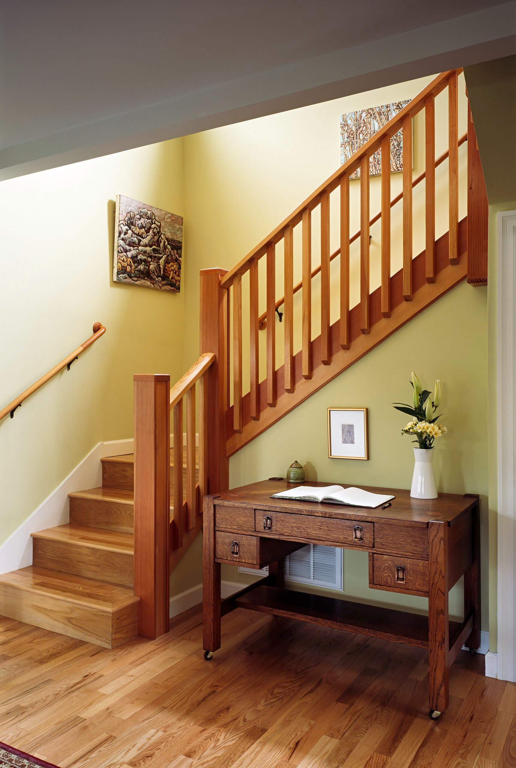 Cầu thang dễ ứng dụng: Cầu thang dễ ứng dụng là giải pháp hoàn hảo cho những không gian sống nhỏ hẹp. Với kinh nghiệm và tâm huyết, chúng tôi đã tạo ra các mô hình cầu thang đẹp và dễ ứng dụng nhất cho ngôi nhà của bạn. Hãy tham khảo các mẫu cầu thang dễ ứng dụng để tìm kiếm sự lựa chọn phù hợp nhất cho ngôi nhà của mình.