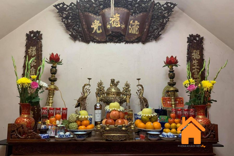 Bài trí bàn thờ gia tiên phổ biến