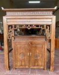 Bàn thờ gia tiên chung cư hiện đại 1
