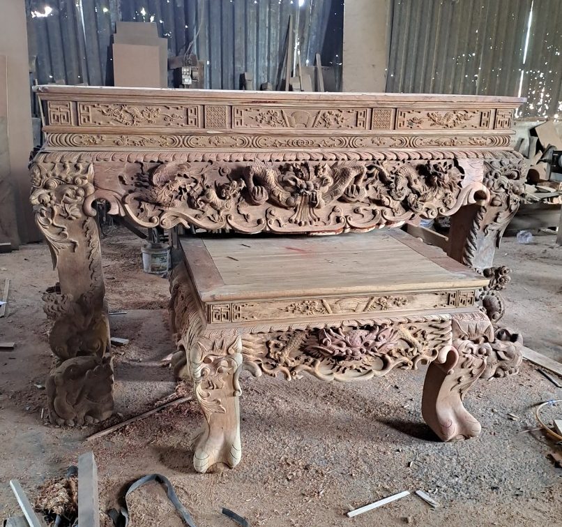 Thi công ban thờ gia đình - chùa